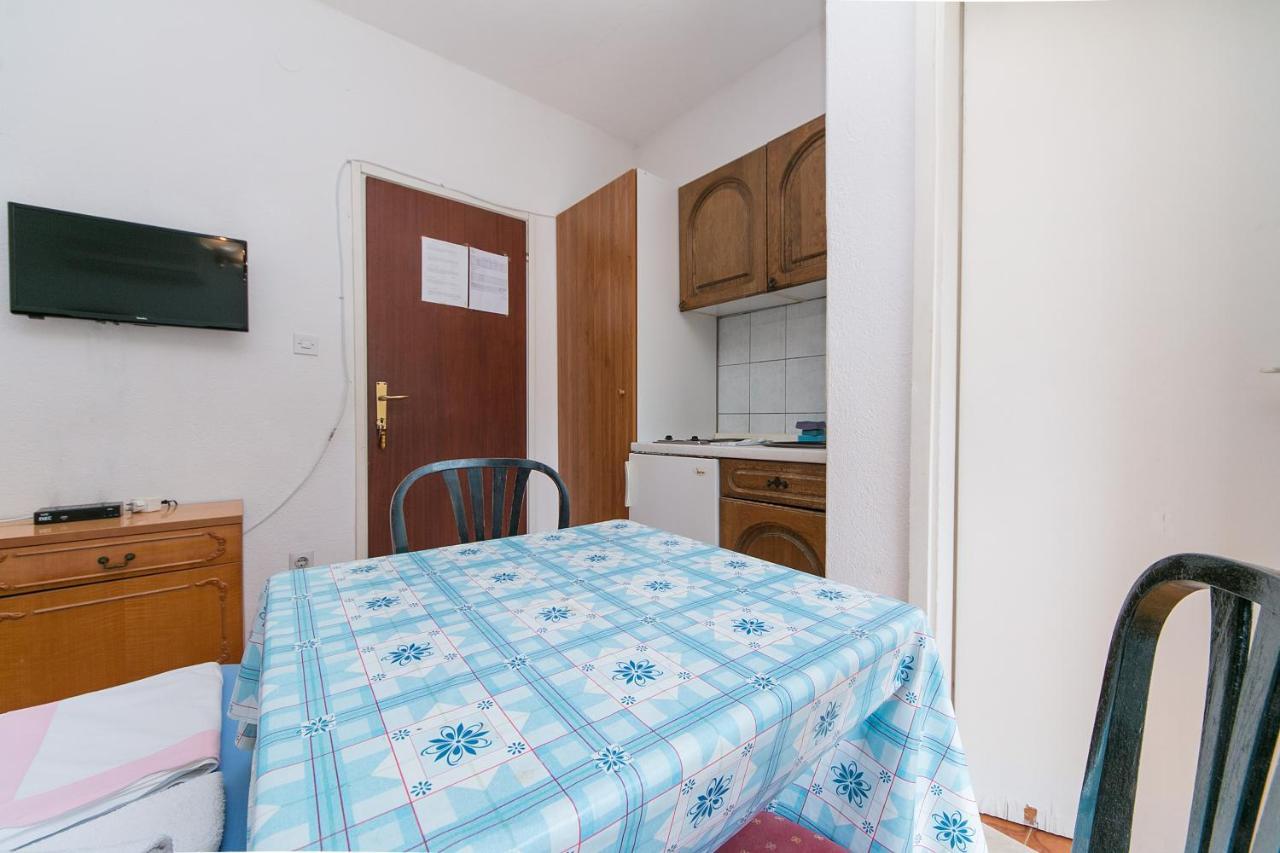 Apartments With A Parking Space Baska Voda, Makarska - 6773 Εξωτερικό φωτογραφία