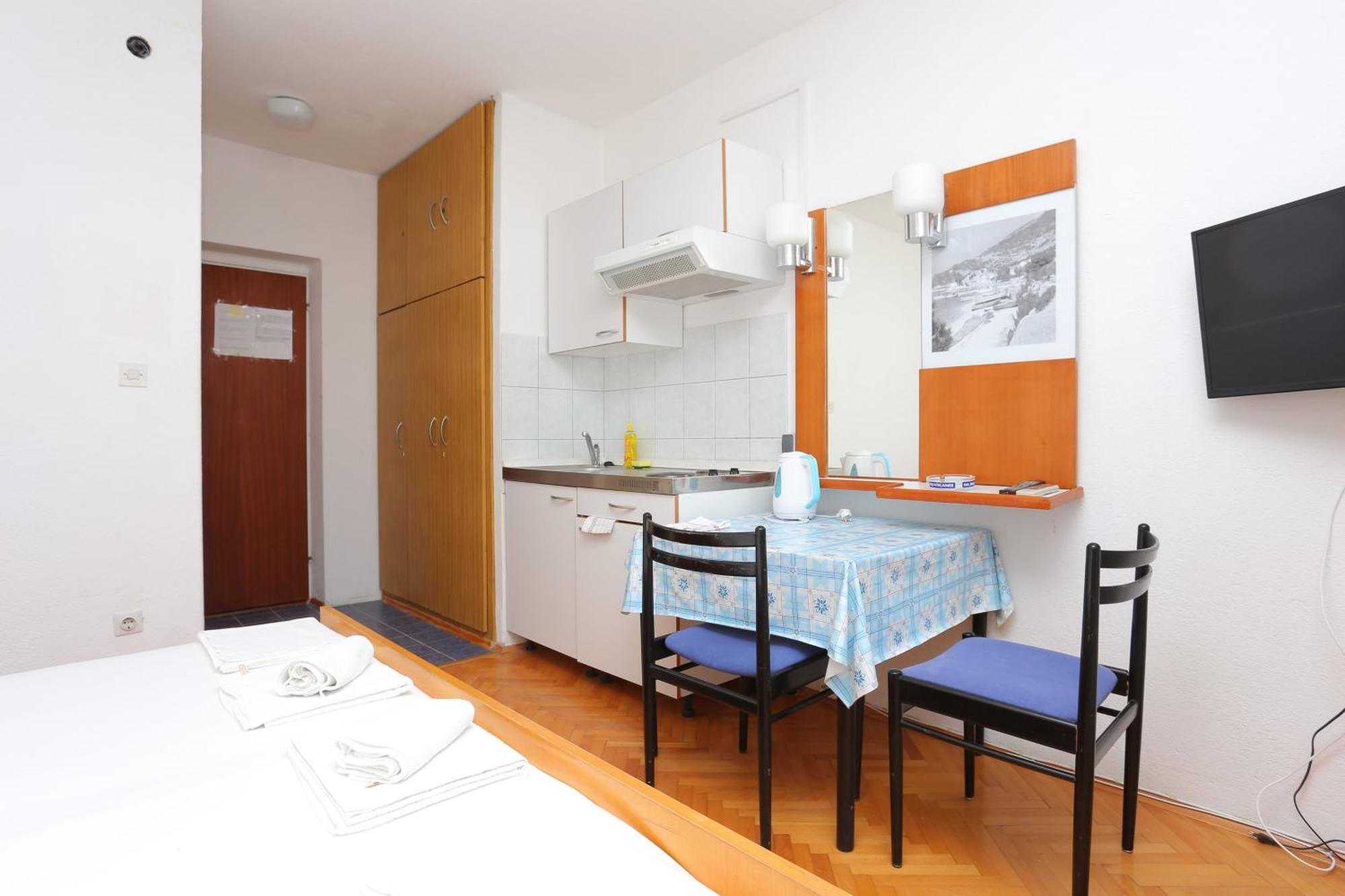 Apartments With A Parking Space Baska Voda, Makarska - 6773 Εξωτερικό φωτογραφία