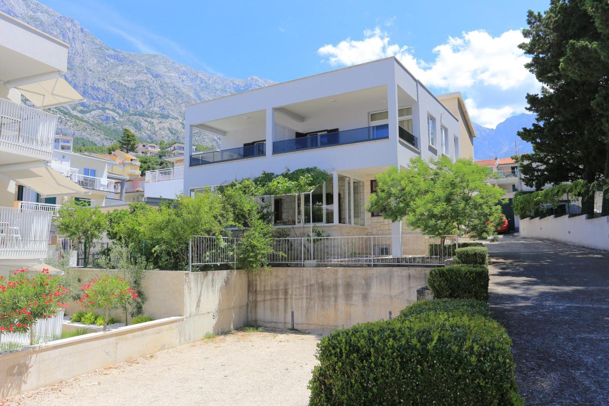 Apartments With A Parking Space Baska Voda, Makarska - 6773 Εξωτερικό φωτογραφία